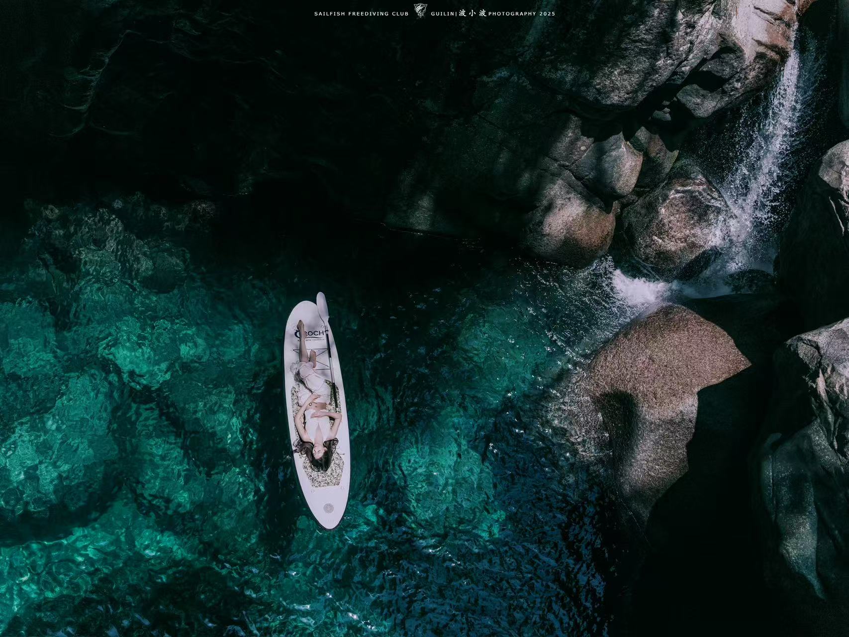 和网红潜水俱乐部一起，打卡明星同款顶级潜