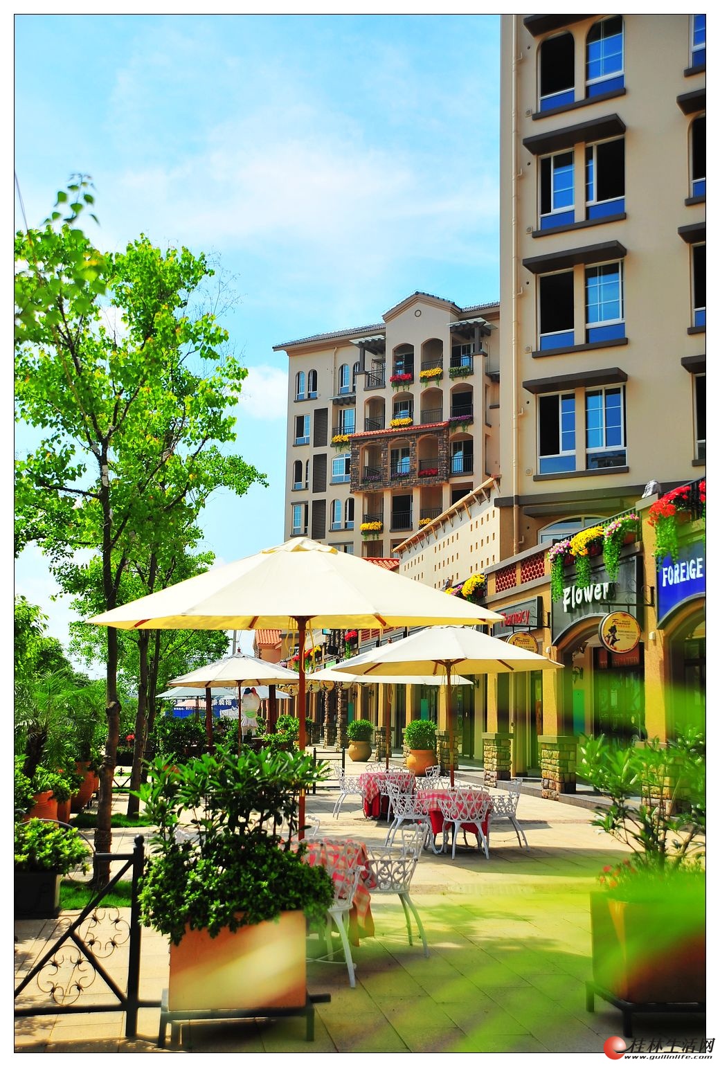 西班牙式原乡小镇