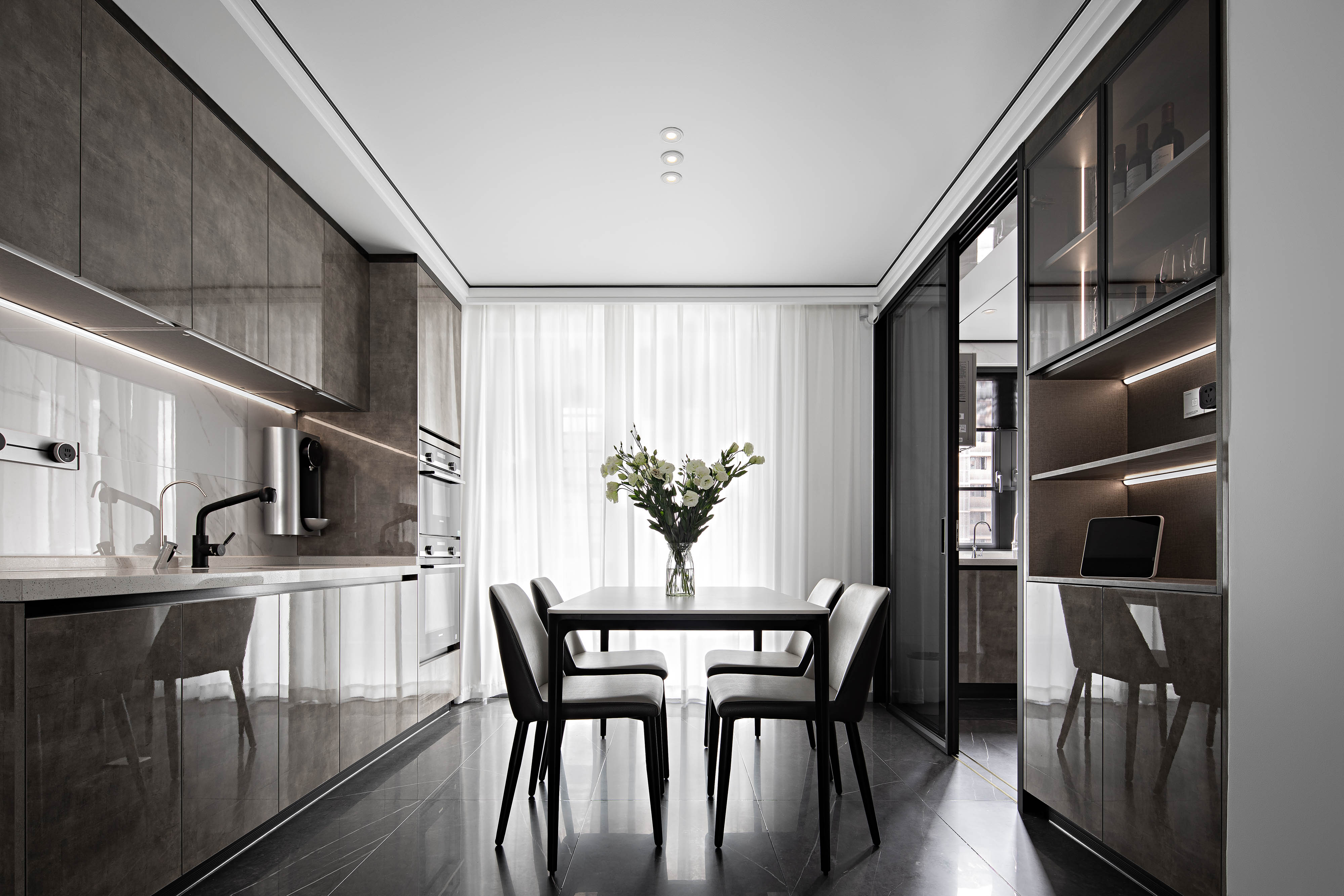 华润中园166㎡ 现代黑白灰 实景