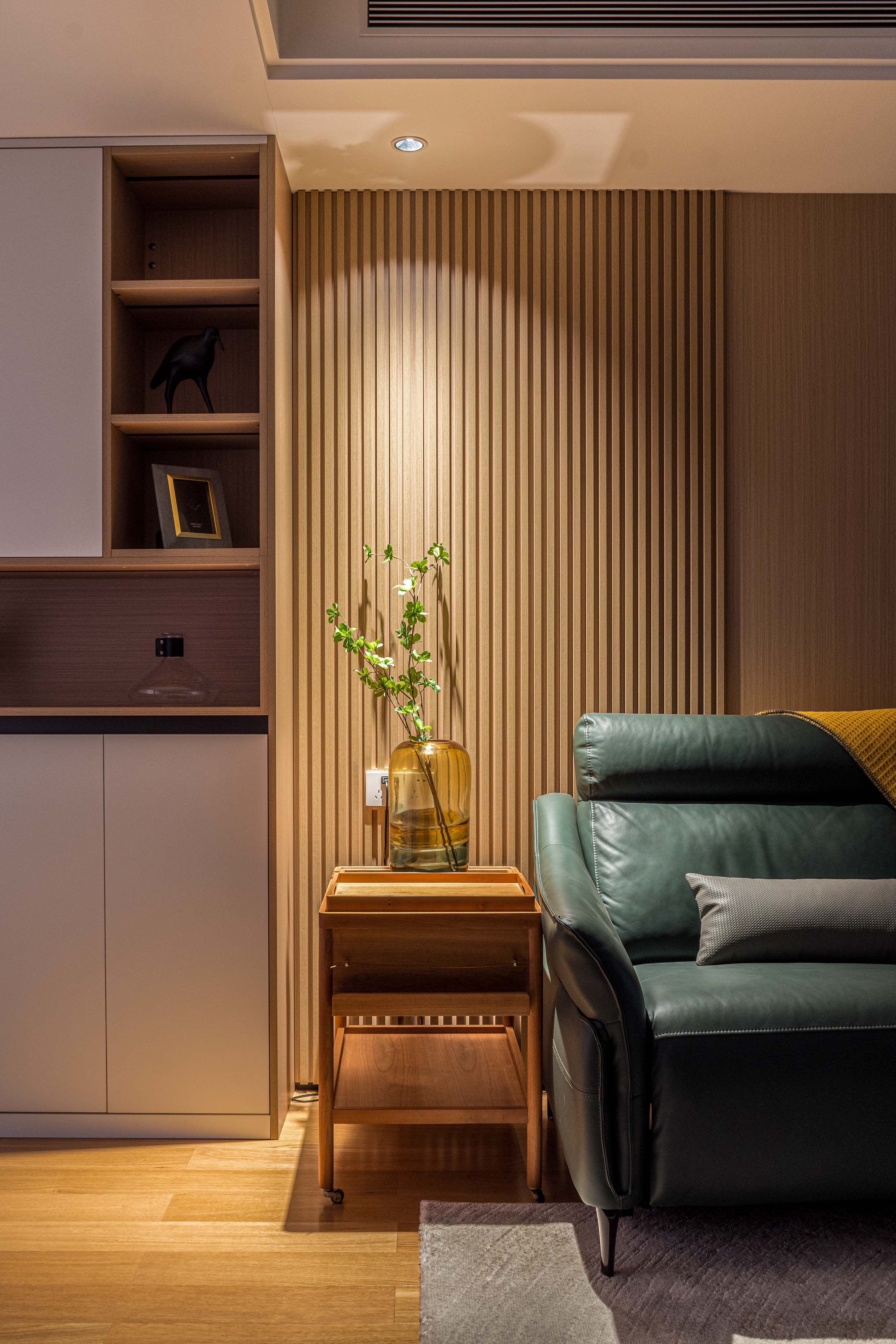 彰泰睿城 现代风暧色调