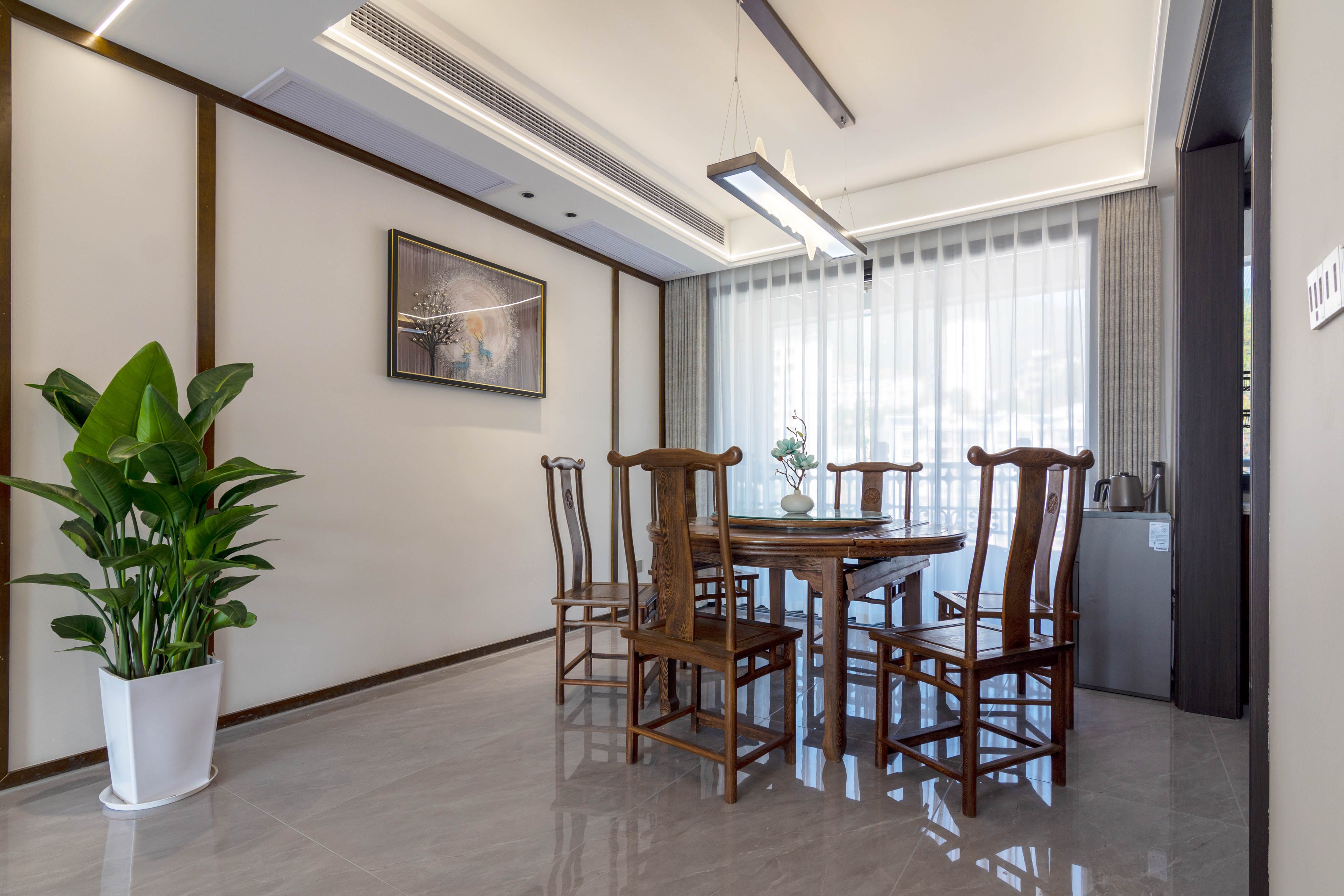 龙胜幸福里170平 新中式  实景